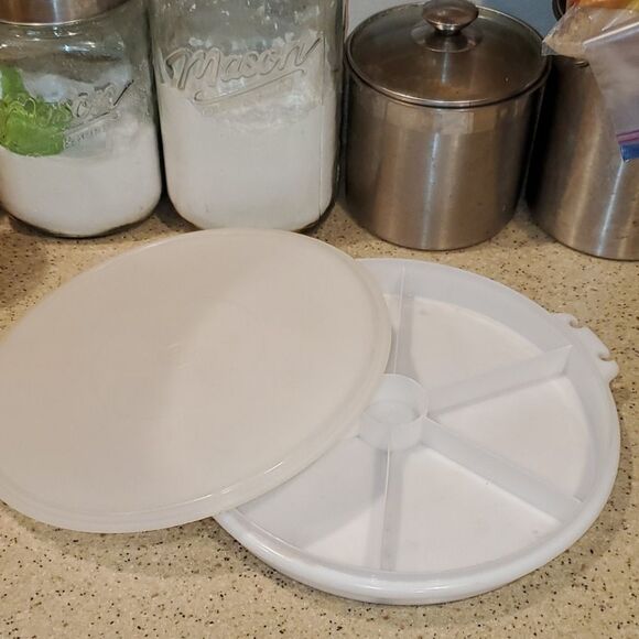 Vtg Tupperware Snack Tray - Picture 1 of 5